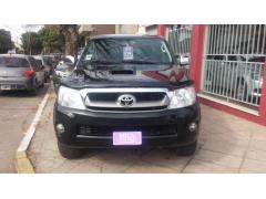 Toyota Hilux SRV 4x2